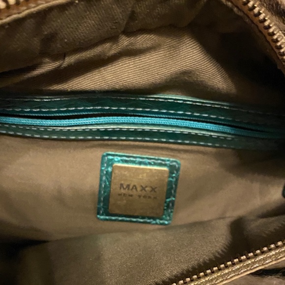MAxx New York Zebra Fur Women's Bag with Teal Accents - Picture 10 of 10